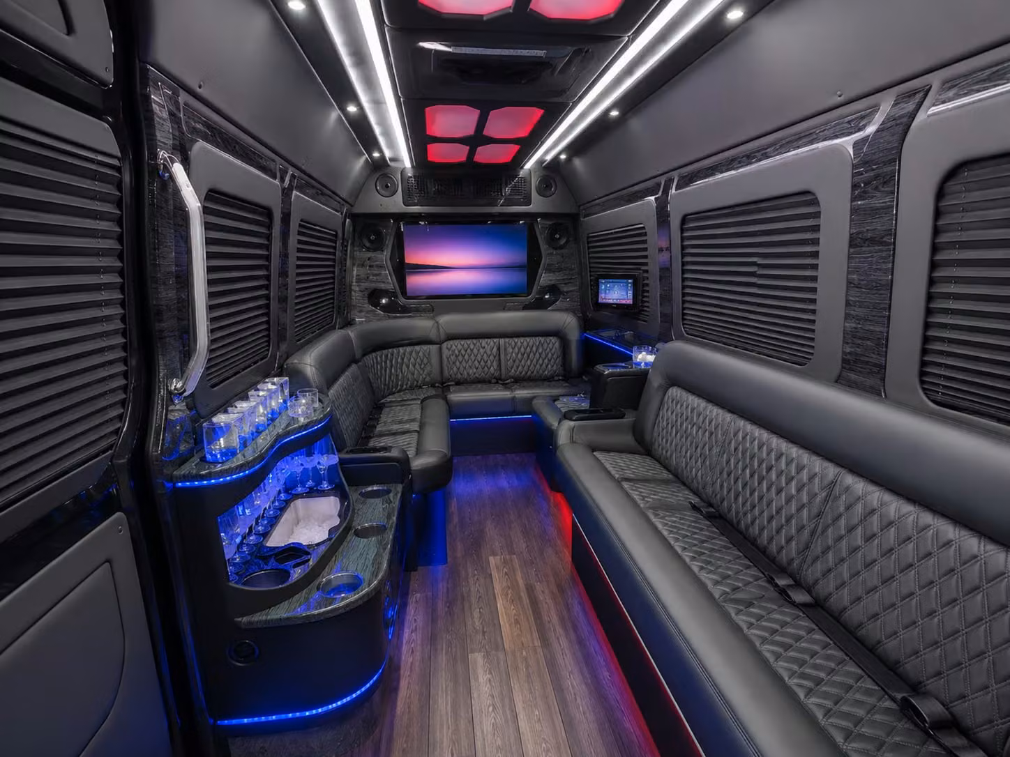 fresno airport and off site parking shuttle services for large employers