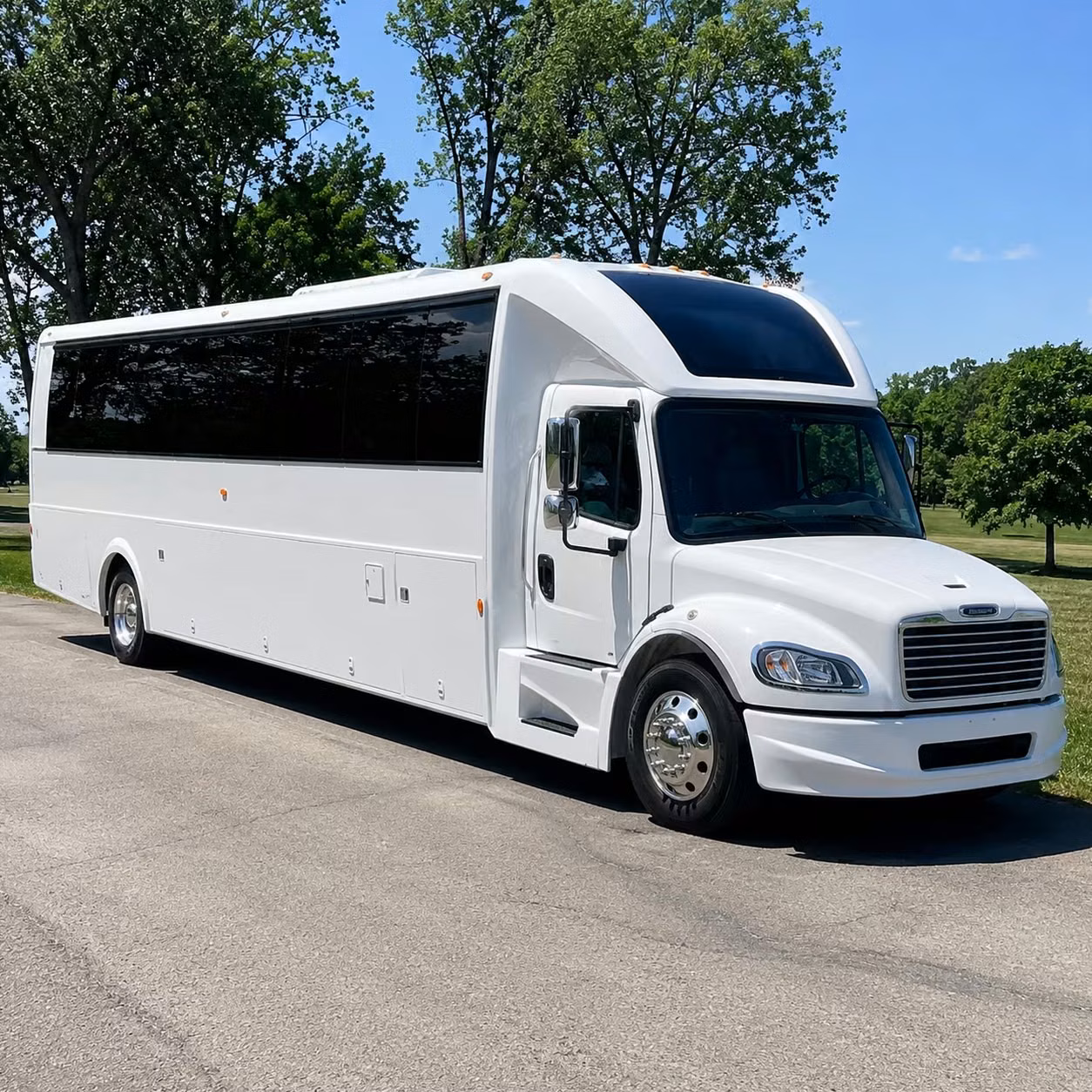 party buses in fresno that make the ride to prom the best part of the night
